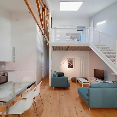 Exclusivo Duplex Apartment
